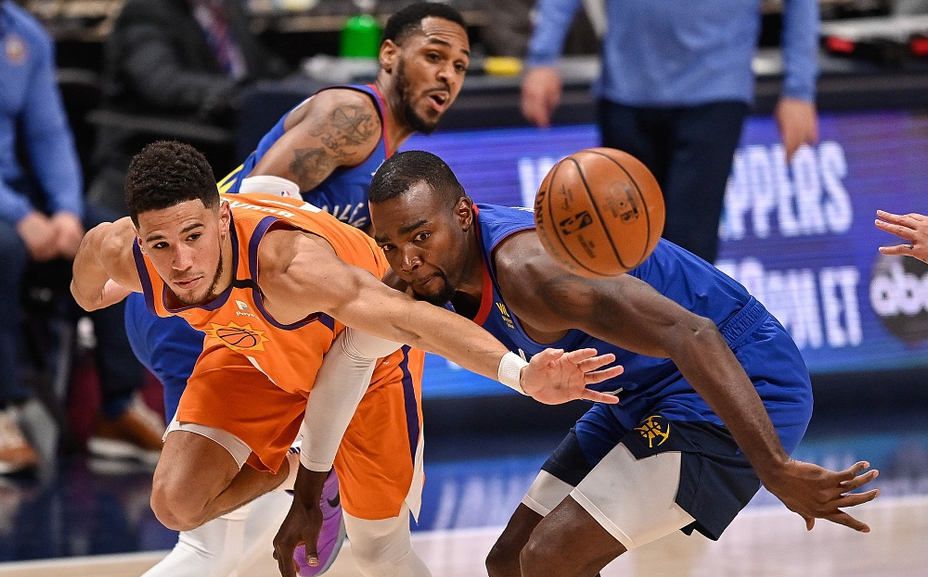 美国队全面压制，轻松取得晋级(美国队接应)